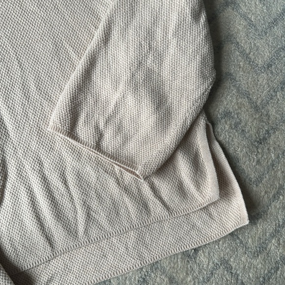 Knit 2pc outfit, size XLarge - Picture 3 of 9